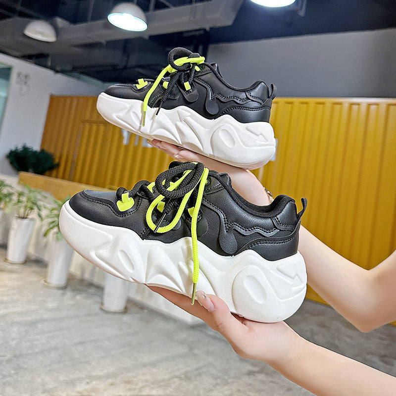 Damen Chunky Sneakers mit innovativem Design und atmungsaktiver Obermaterialstruktur EB