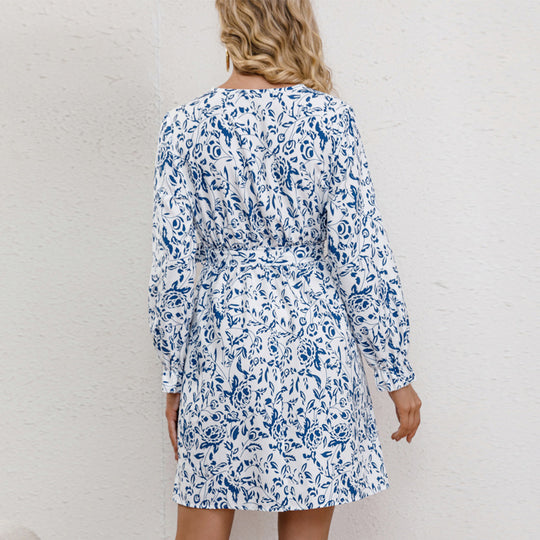 Damen Wickelkleid mit floralem Muster und eleganten Ärmeln EB