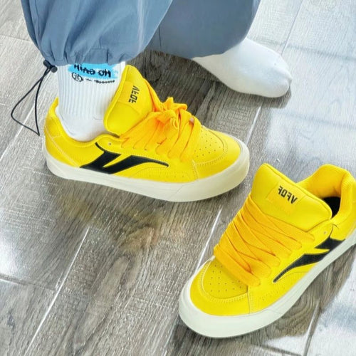 Damen Sportliche Sneakers mit innovativem Schnürsystem EB
