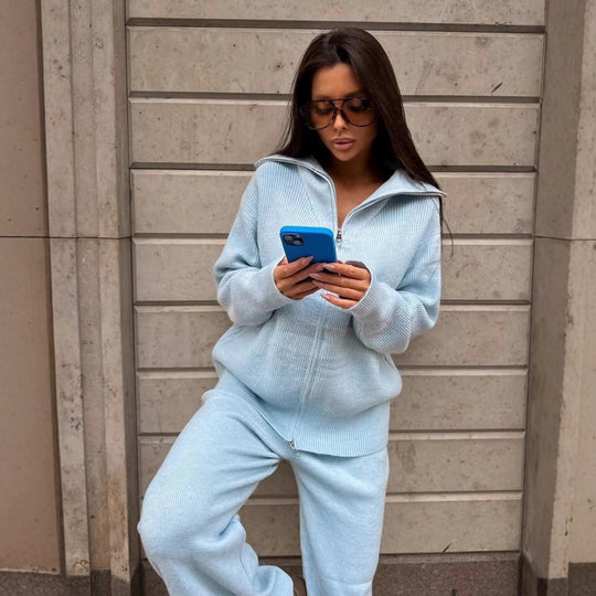 Damen Feinstrick-Loungewear-Set mit Zwei-Wege-Reißverschluss und weitem Umlegekragen EB