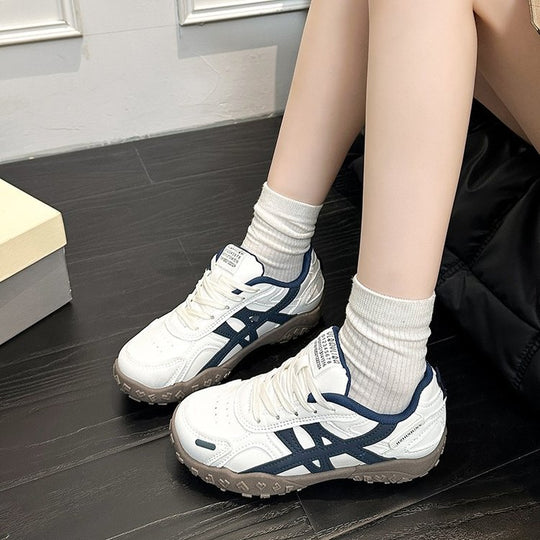 Damen Sportliche Sneaker mit rutschfester Gummisohle und atmungsaktiver Mesh-Oberfläche EB