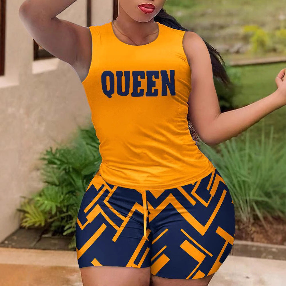 Damen Sportliches Set mit ärmellosem Oberteil und farbenfrohen Shorts EB