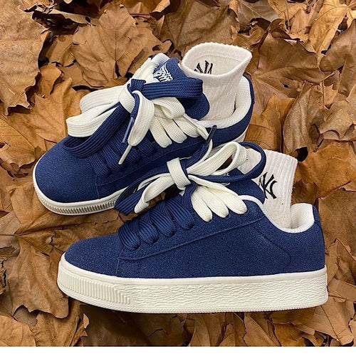 Damen Sportliche Sneakers mit Knotenschnürung und flexiblem Obermaterial EB