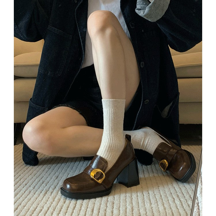 Damen elegante Plateaupumps mit schickem Schnallenakzent EB