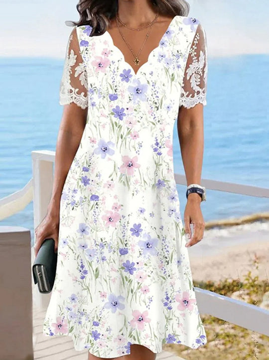 Damen Freizeitkleid mit romantischem Blumenmuster und Spitzendetails Heidi-Mode