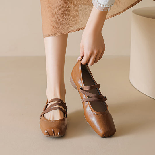 Damen Ballerinas mit modischen Riemen und komfortablem Fußbett EB