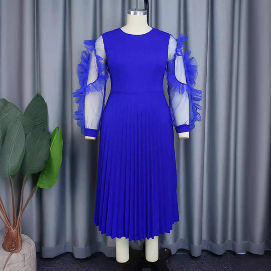 Damen plissiertes Kleid mit voluminösen Tüllärmeln EB