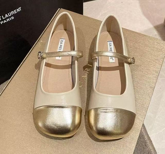 Damen Ballerinas mit elegantem Riemen und glänzender Zehenkappe EB