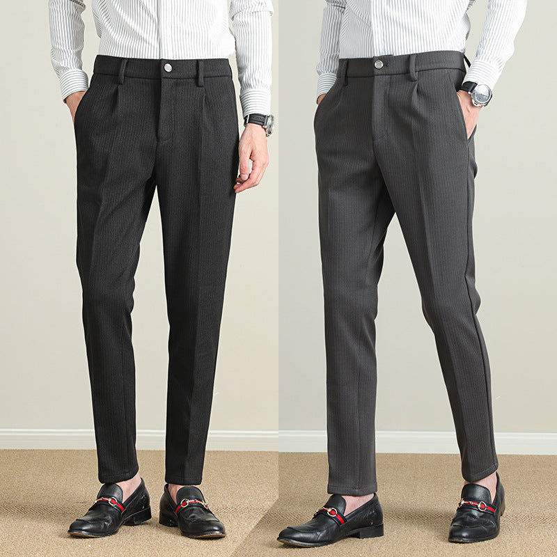 Herren Moderne Business-Hose mit eleganter Nadelstreifenoptik EB