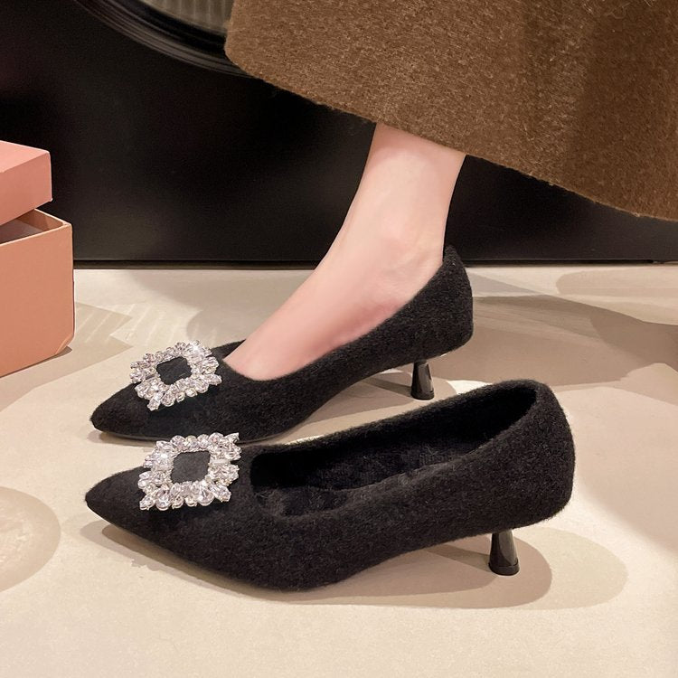 Damen elegante Spitzen-Pumps mit Schmuckdetail EB