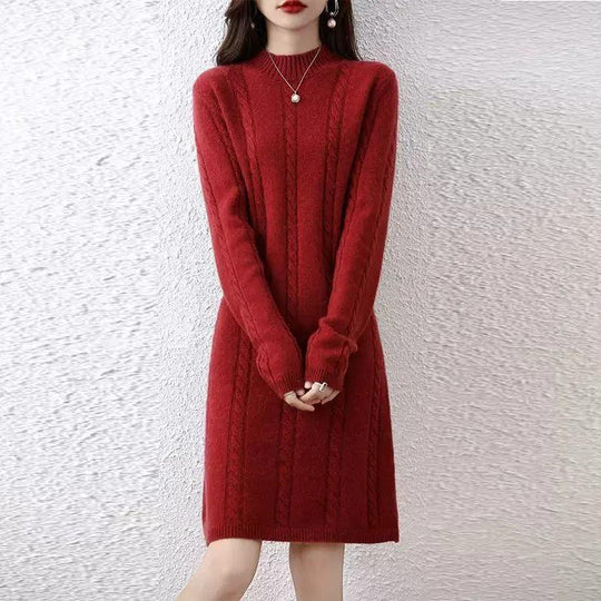 Damen Strickkleid mit elegantem Zopfdesign und hohem Kragen EB
