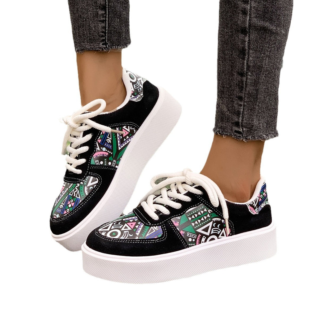 Damen modische Plateau-Sneaker mit auffälligem Design EB