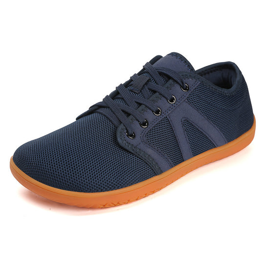 Unisex nan minimalistischer City-Sneaker mit feinmaschigem Textiloberteil, gepolstertem Einstieg und flexibler Gummilaufsohle EB