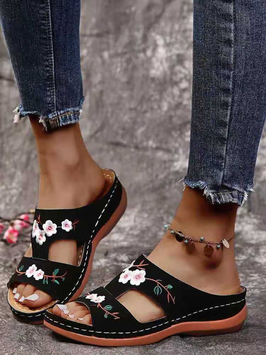 Damen Komfortable Sling Sandalen mit floralem Design EB