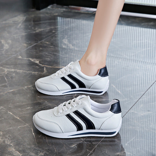 Damen Sportliche Sneakers mit modischen Streifen EB