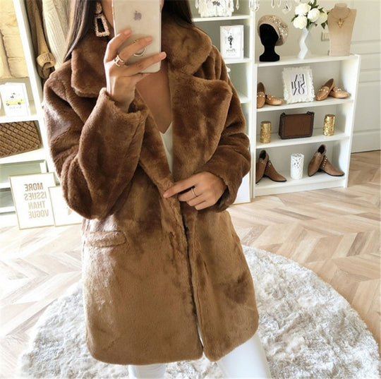 Damen kuscheliger Oversized-Baumwollmantel mit luxuriösem Fellimitat EB