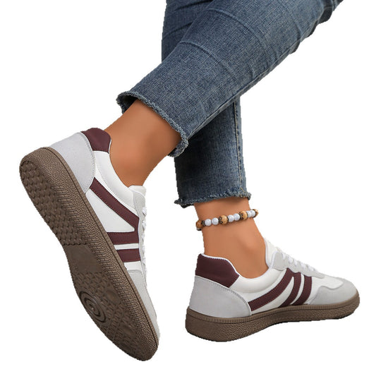 Damen Sportliche Sneakers mit retro-inspiriertem Design und bequemer Sohle EB