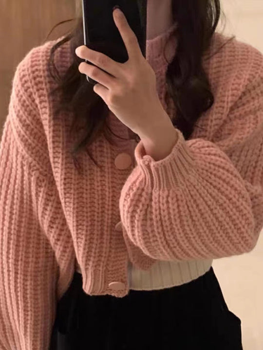 Damen Grobstrickcardigan mit voluminösen Ärmeln und großen Knöpfen EB