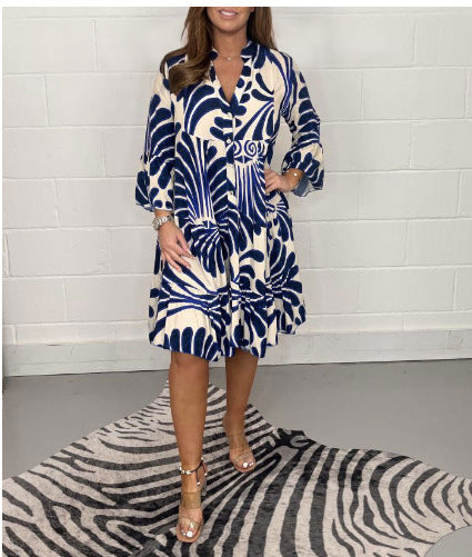 Damen Luftiges Midi-Kleid mit floralen Mustern und durchgehendem Knopfverschluss EB