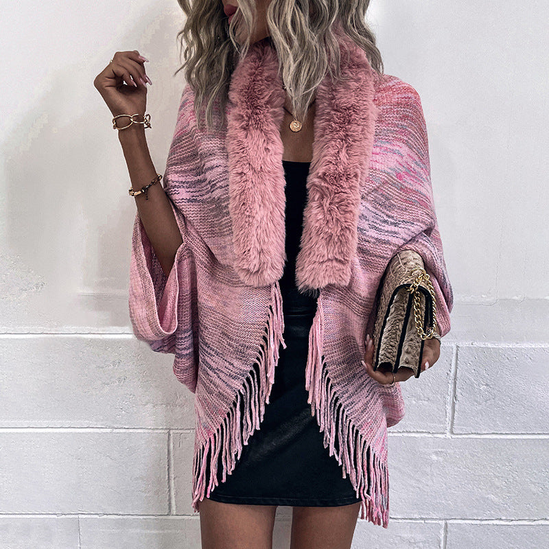Damen eleganter Poncho mit luxuriösem Kunstfellkragen und fransigem Saum EB