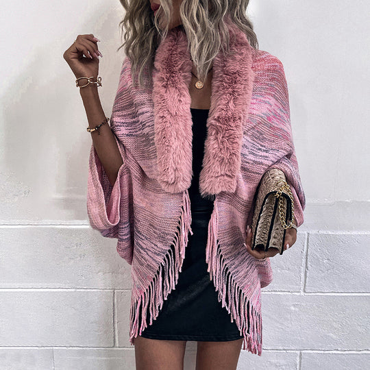 Damen eleganter Poncho mit luxuriösem Kunstfellkragen und fransigem Saum EB