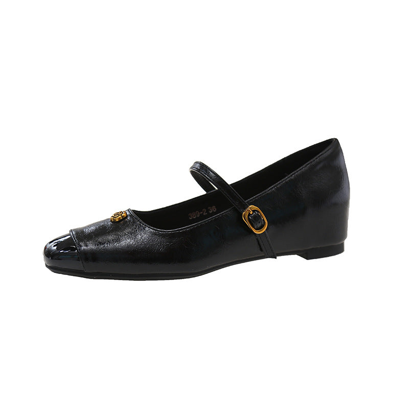 Damen Ballerina-Schuhe mit elegantem Riemchen und geschmackvollem Schmuckdetail EB