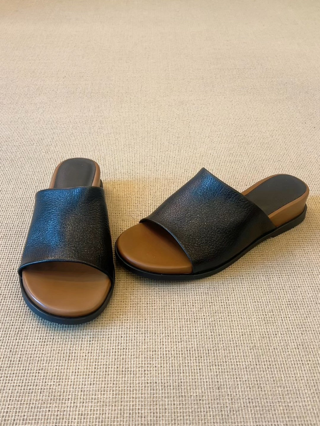 Damen Clogs mit elegantem Design und komfortabler Fußbettgestaltung EB