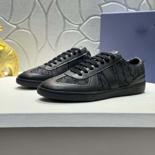 Damen Sneakers aus hochwertigem Leder mit elegantem Muster und rutschfester Sohle EB