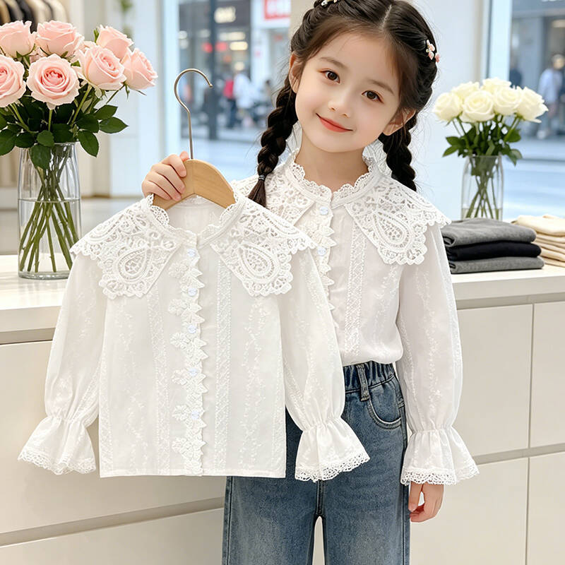 Mädchen elegante Bluse mit Rüschenkragen und Spitzenakzenten EB