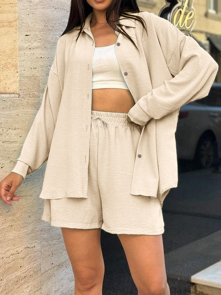 Damen lässiges Kurzarm-Set mit geknöpfter Bluse und bequemen Shorts EB