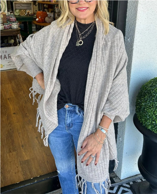 Damen vielseitiger Poncho mit Fransen EB