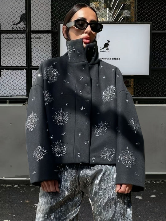 Damen Modische Oversized-Jacke mit funkelnden Applikationen EB
