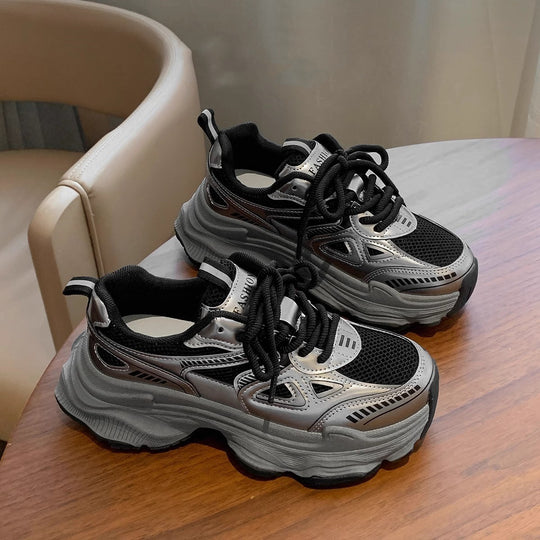 Damen Sportliche Sneakers mit atmungsaktiver Netz-Oberfläche und dämpfendem Sohlenkomfort EB