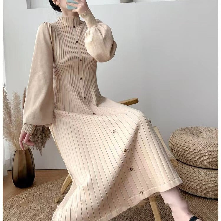 Damen Elegantes, gerippteres Knopfkleid mit langen Ärmeln EB
