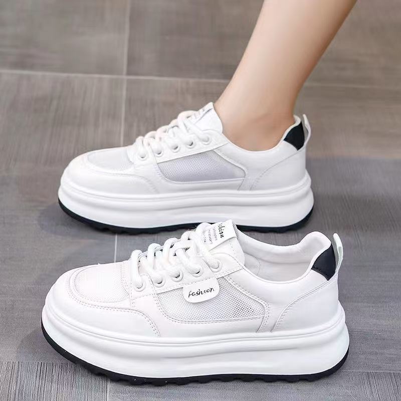 Damen Chunky Sneakers mit atmungsaktiver Mesh-Oberfläche und dämpfender Sohle EB