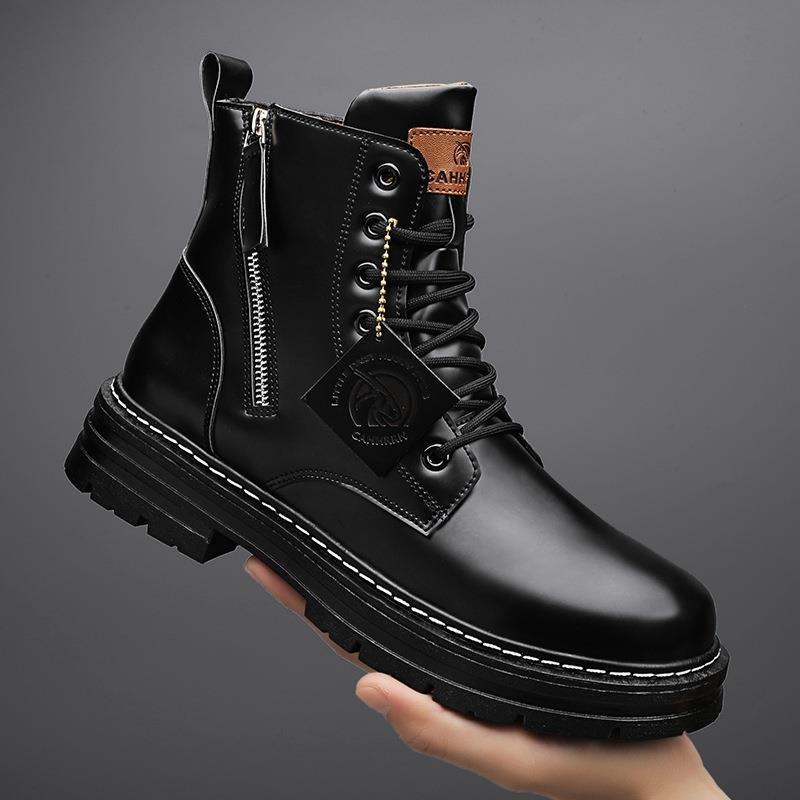 Damen Robuste Schnürboots mit wasserabweisendem Obermaterial und robustem Profil von EB