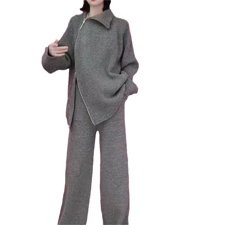 Damen Strickensemble mit Rollkragen und Reißverschluss EB