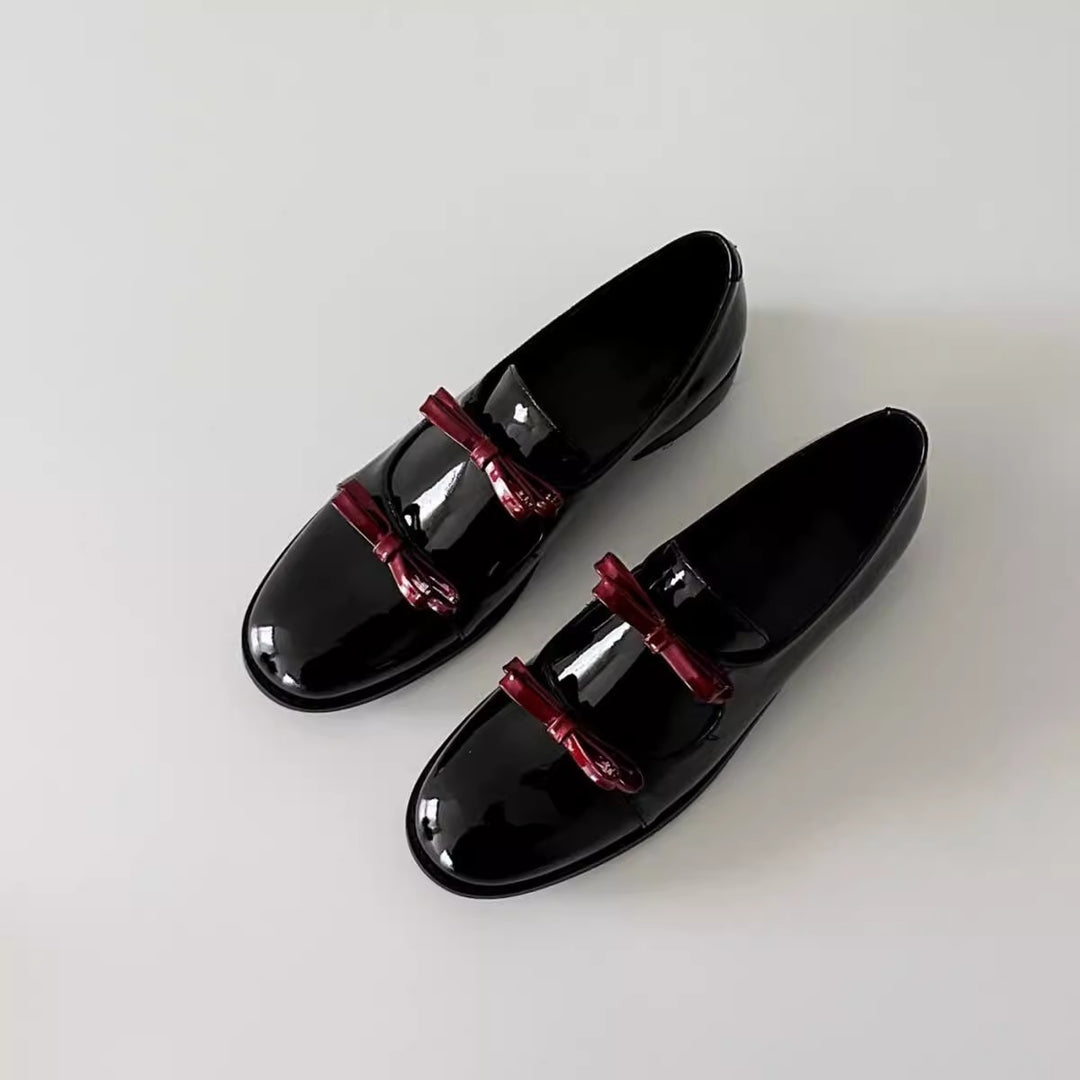 Damen elegante Schnürschuhe mit dekorativen Schnallen von EB