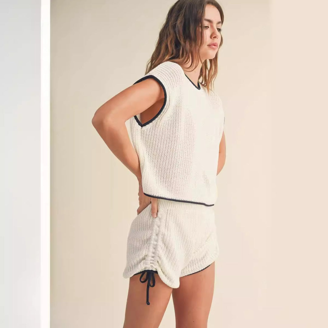 Damen Strickshorts-Set mit kontrastierenden Details und lockerem Schnitt EB