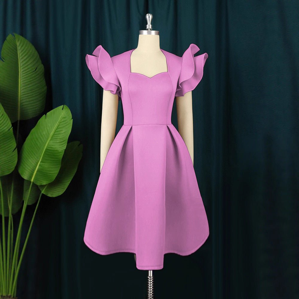 Damen elegantes Kleid mit voluminösen Rüschensäumen EB
