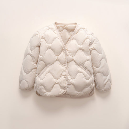 Damen gesteppte Daunenjacke mit modernen Wellenmustern und praktischen Taschen EB