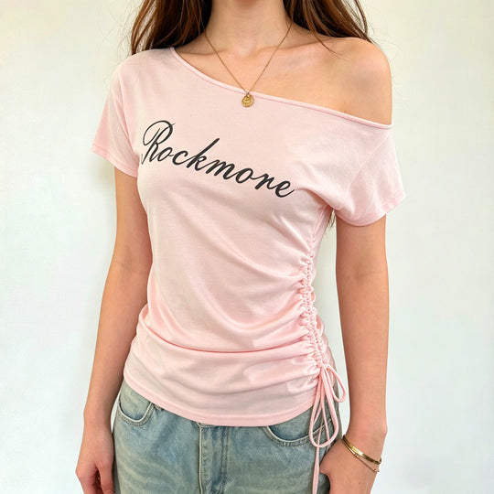 Damen Off-Shoulder T-Shirt mit Raffungen und modischem Schriftzug EB