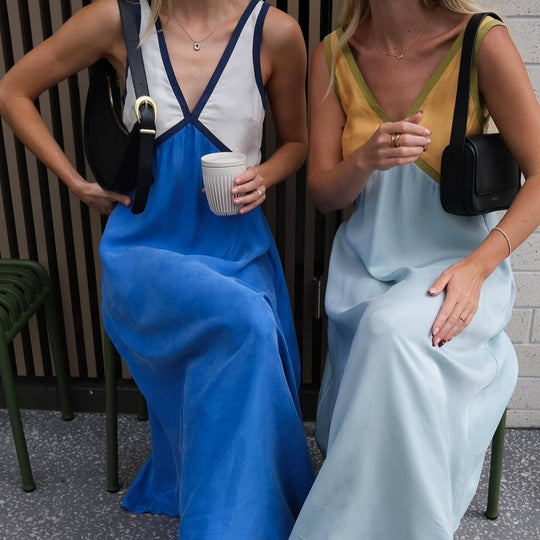 Damen Maxikleid mit tiefem V-Ausschnitt und fließendem Schnitt EB