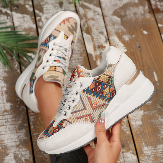 Damen Sportliche Sneakers mit kunstvoller Mustervariation und komfortabler Dämpfung EB