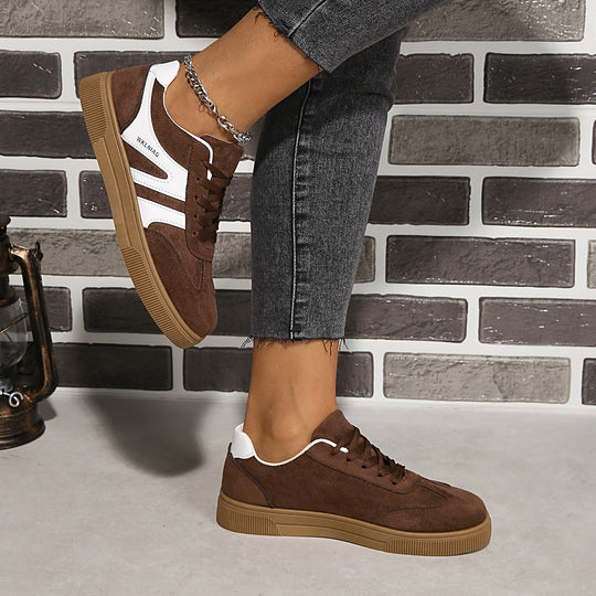Damen Suede Sneakers im sportlich-modernen Design mit rutschfester Sohle EB
