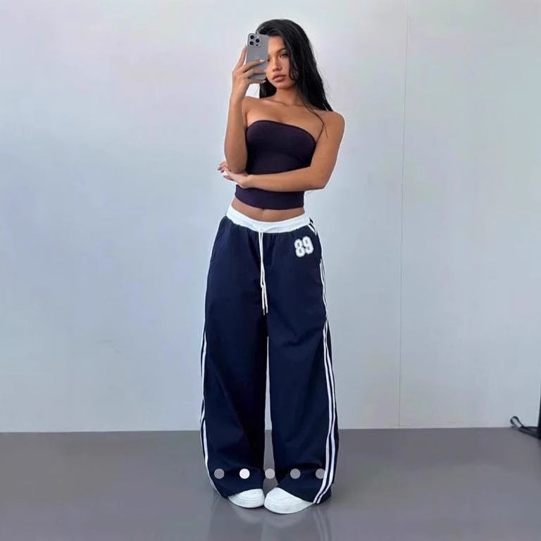 Damen Sportliche Jogginghose mit seitlichen Streifen EB