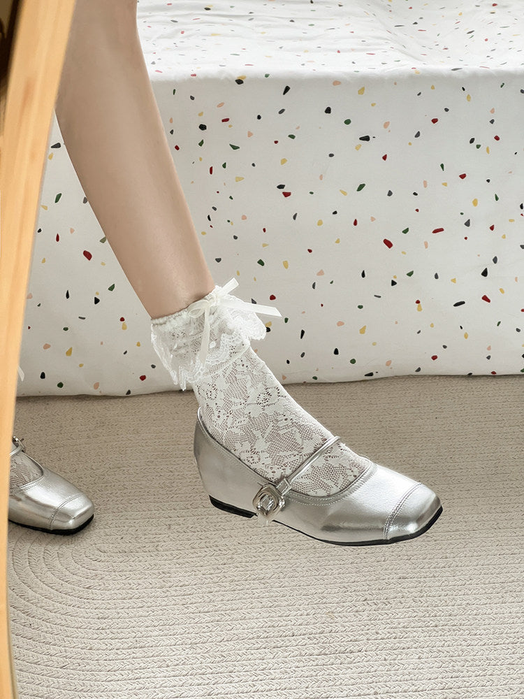Damen Retro Ballerinas mit eleganten Schnallen und schimmerndem Obermaterial EB