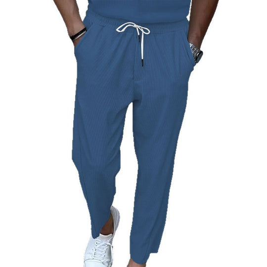 Herren nan atmungsaktive Leinenmix-Chinohose mit elastischem Tunnelzugbund, dezenter Bügelfalte und seitlichen Eingrifftaschen EB