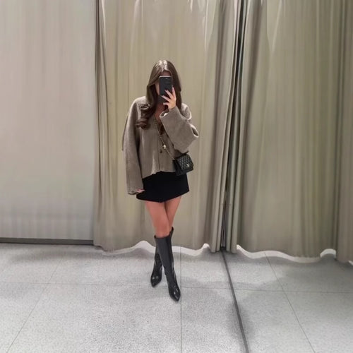 Damen modische Wolljacke mit elegantem Kragen und praktischen Taschen EB