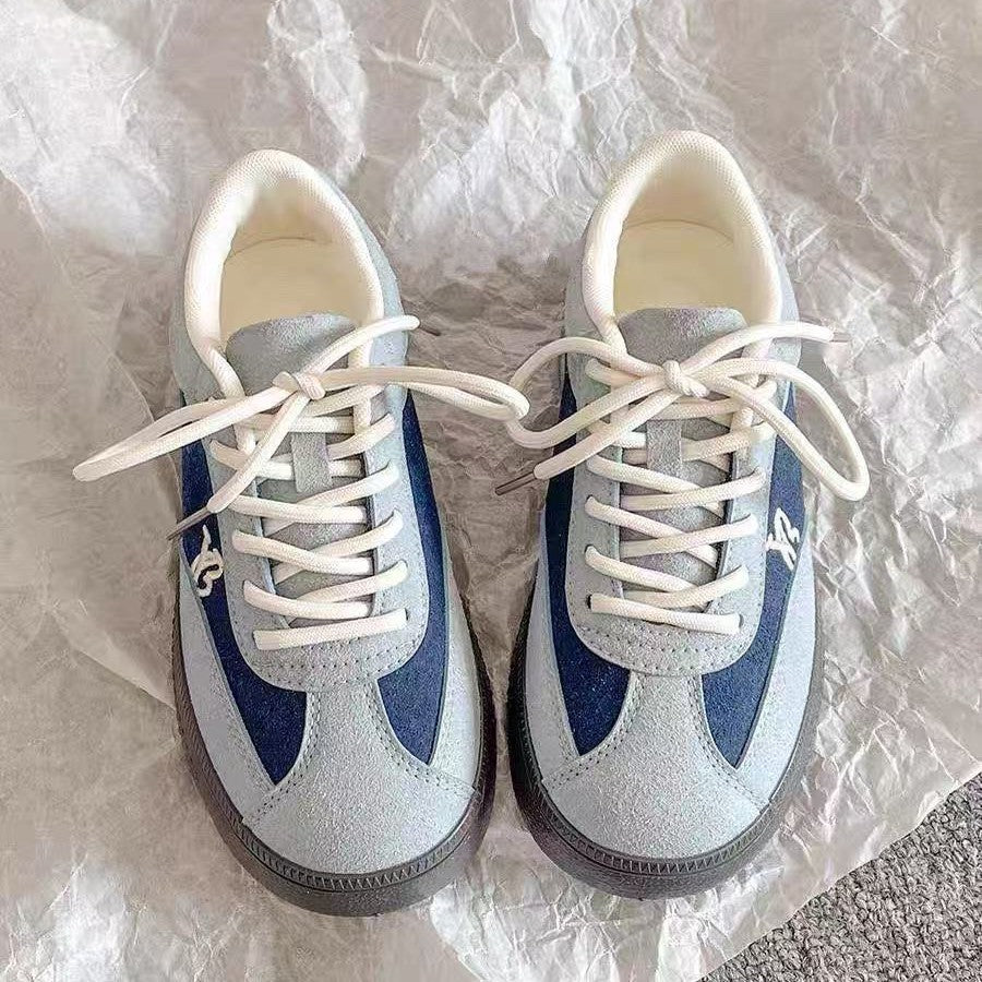 Damen Sportliche Sneaker mit weichem Veloursleder und dämpfendem Sohlenprofil EB